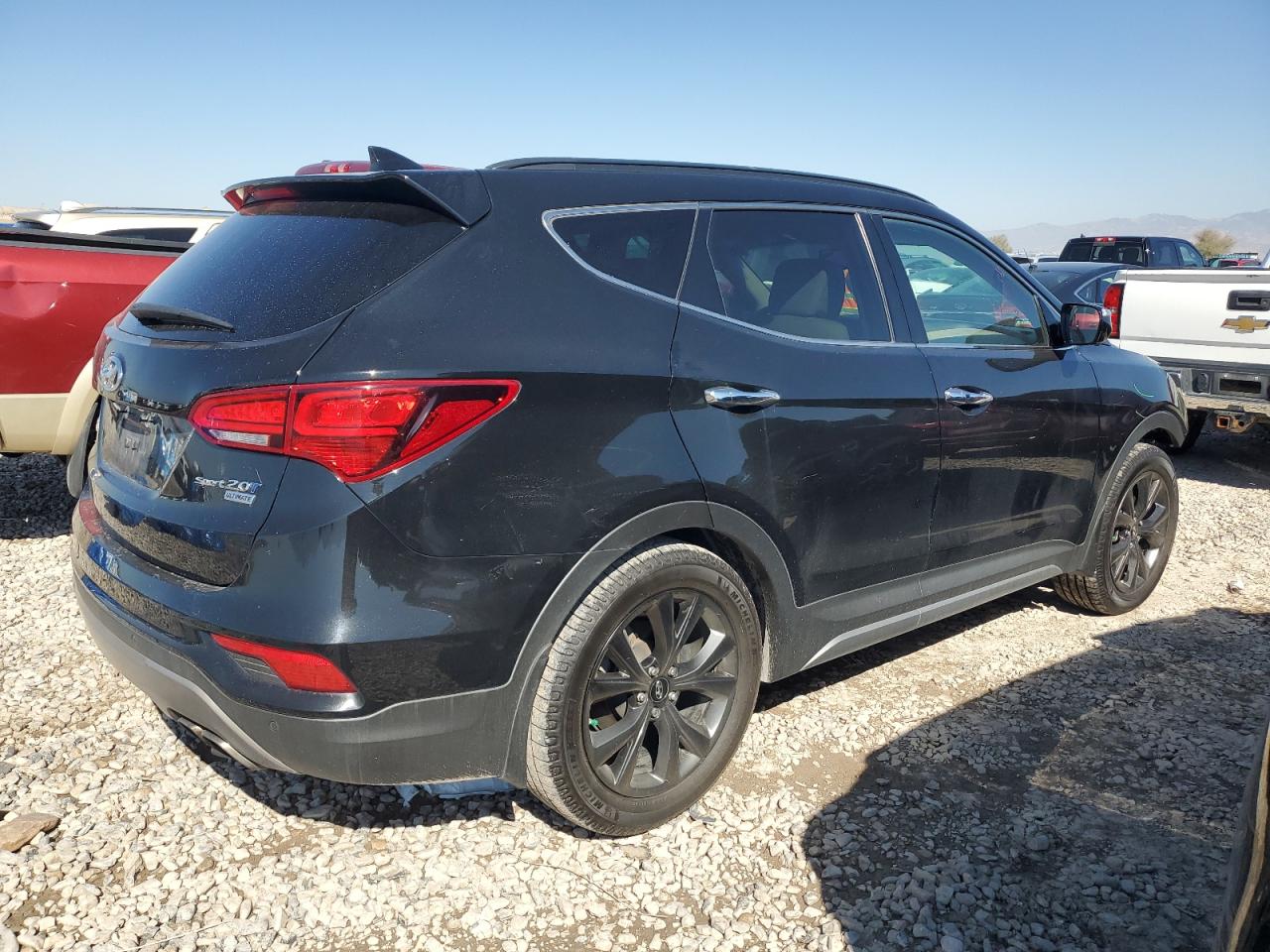 2017 HYUNDAI SANTA FE SPORT photo 5