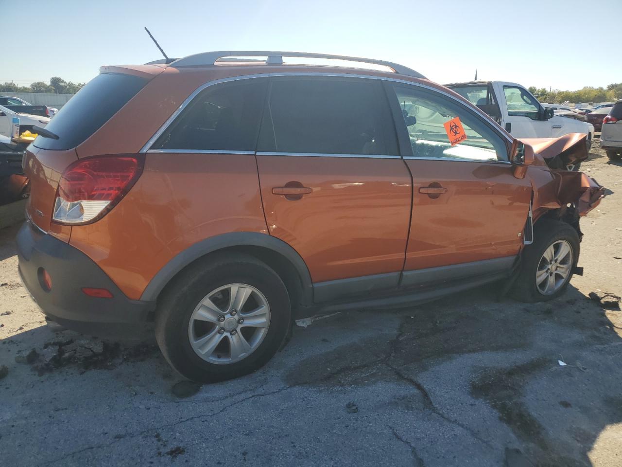 2008 SATURN VUE XE photo 3
