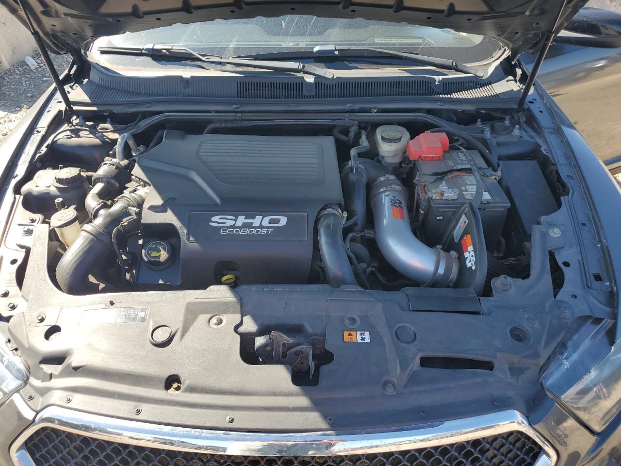 2016 FORD TAURUS SHO photo 11