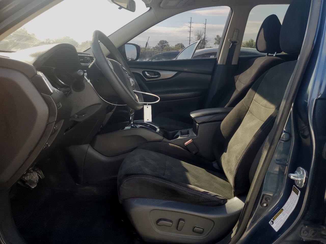 2016 NISSAN ROGUE S photo 7