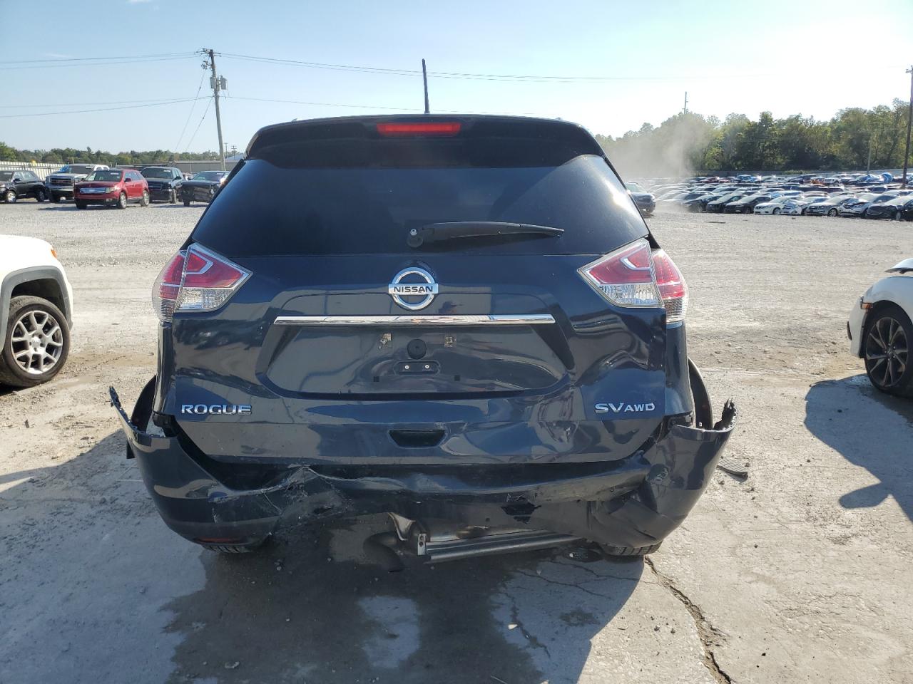 2016 NISSAN ROGUE S photo 6