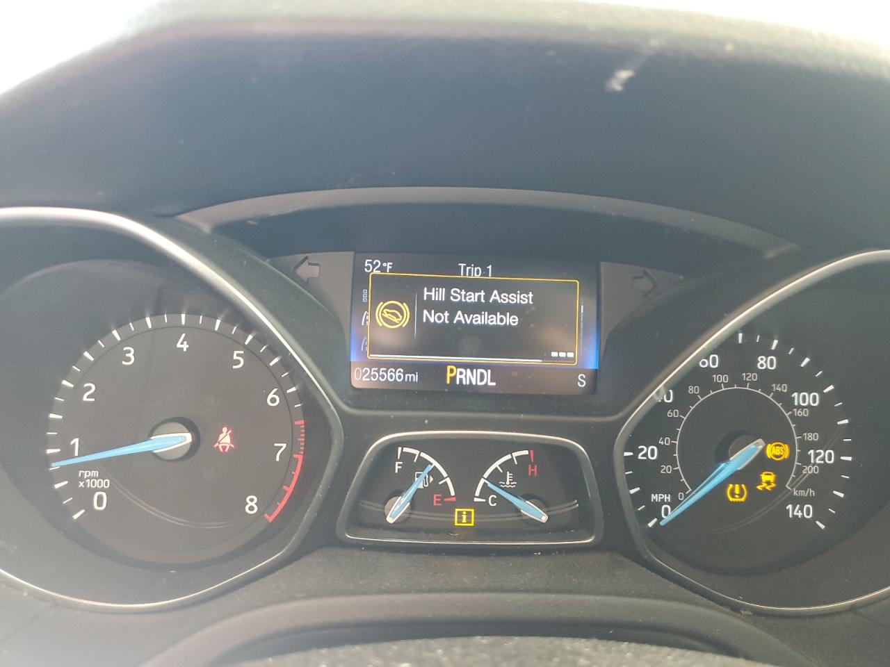 2017 FORD FOCUS SE photo 17