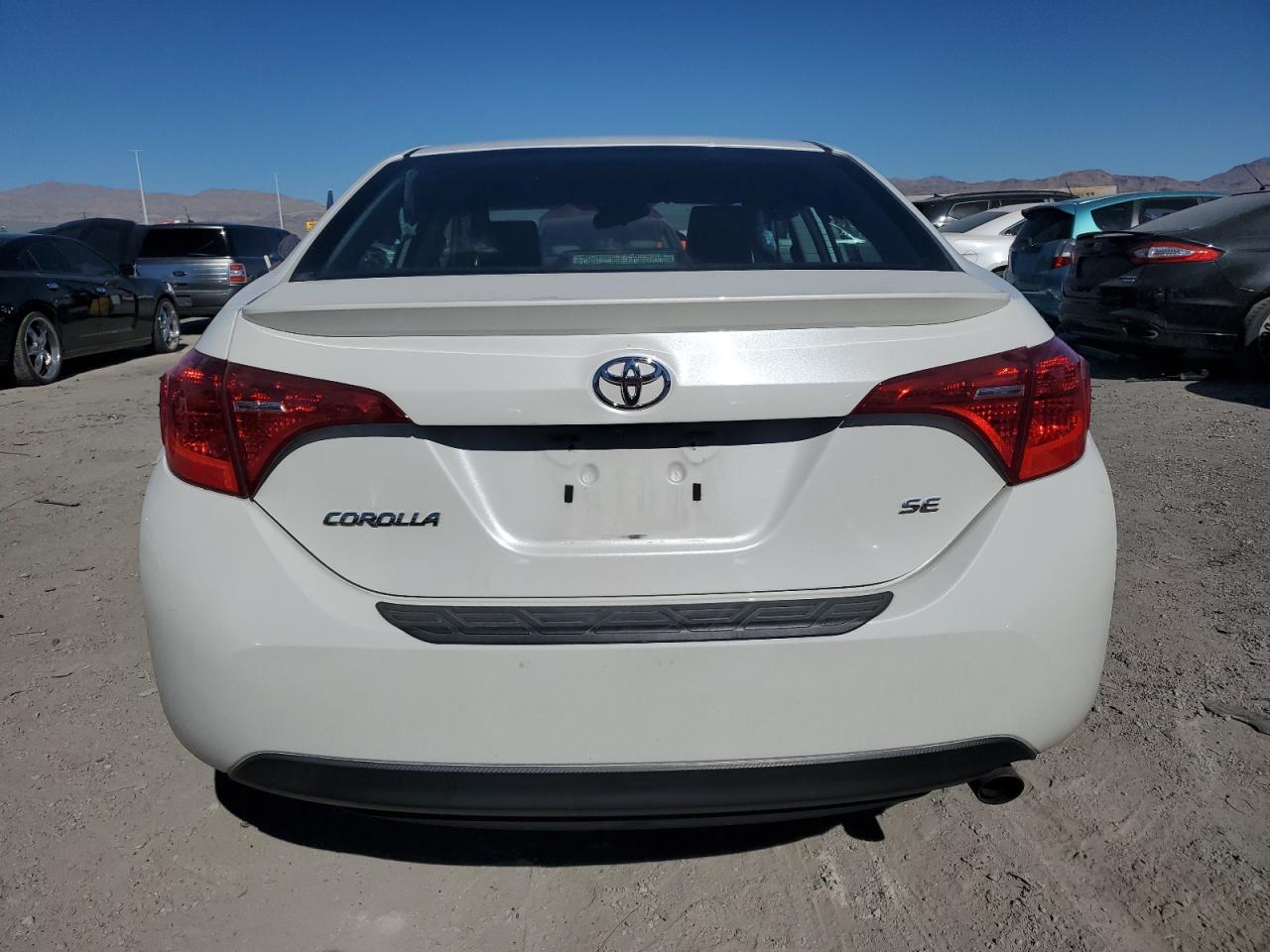 2017 TOYOTA COROLLA L photo 6