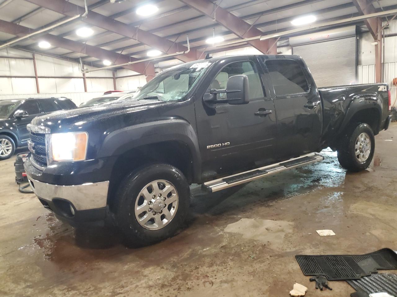 2011 GMC SIERRA