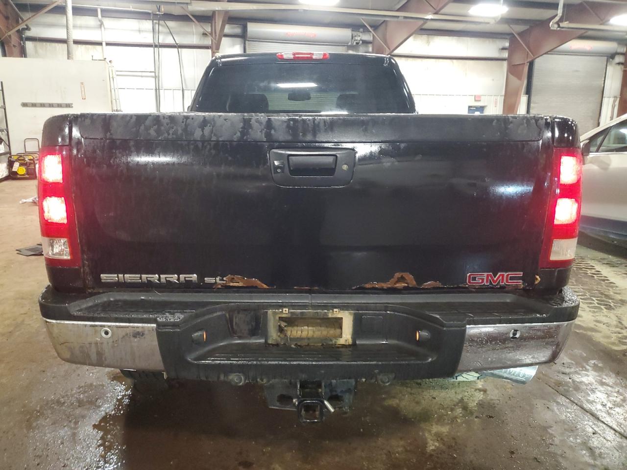 2011 GMC SIERRA K2500 SLT photo 6