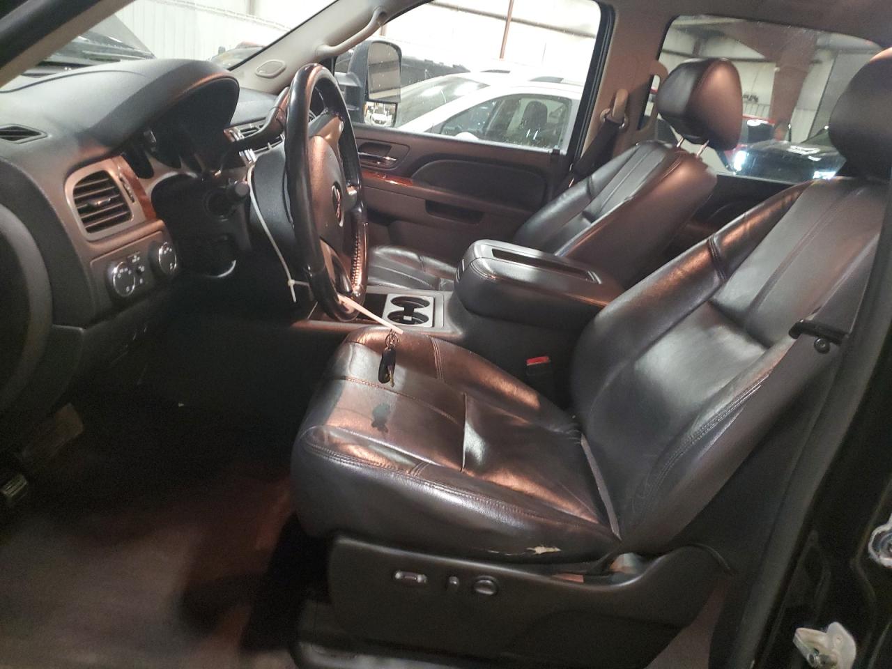 2011 GMC SIERRA K2500 SLT photo 7