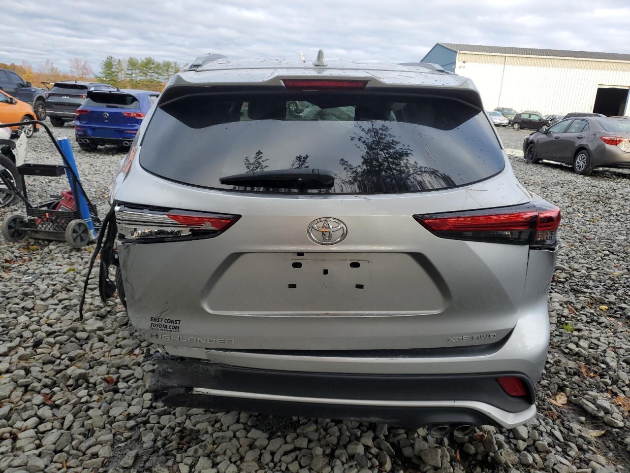 2023 TOYOTA HIGHLANDER L photo 11