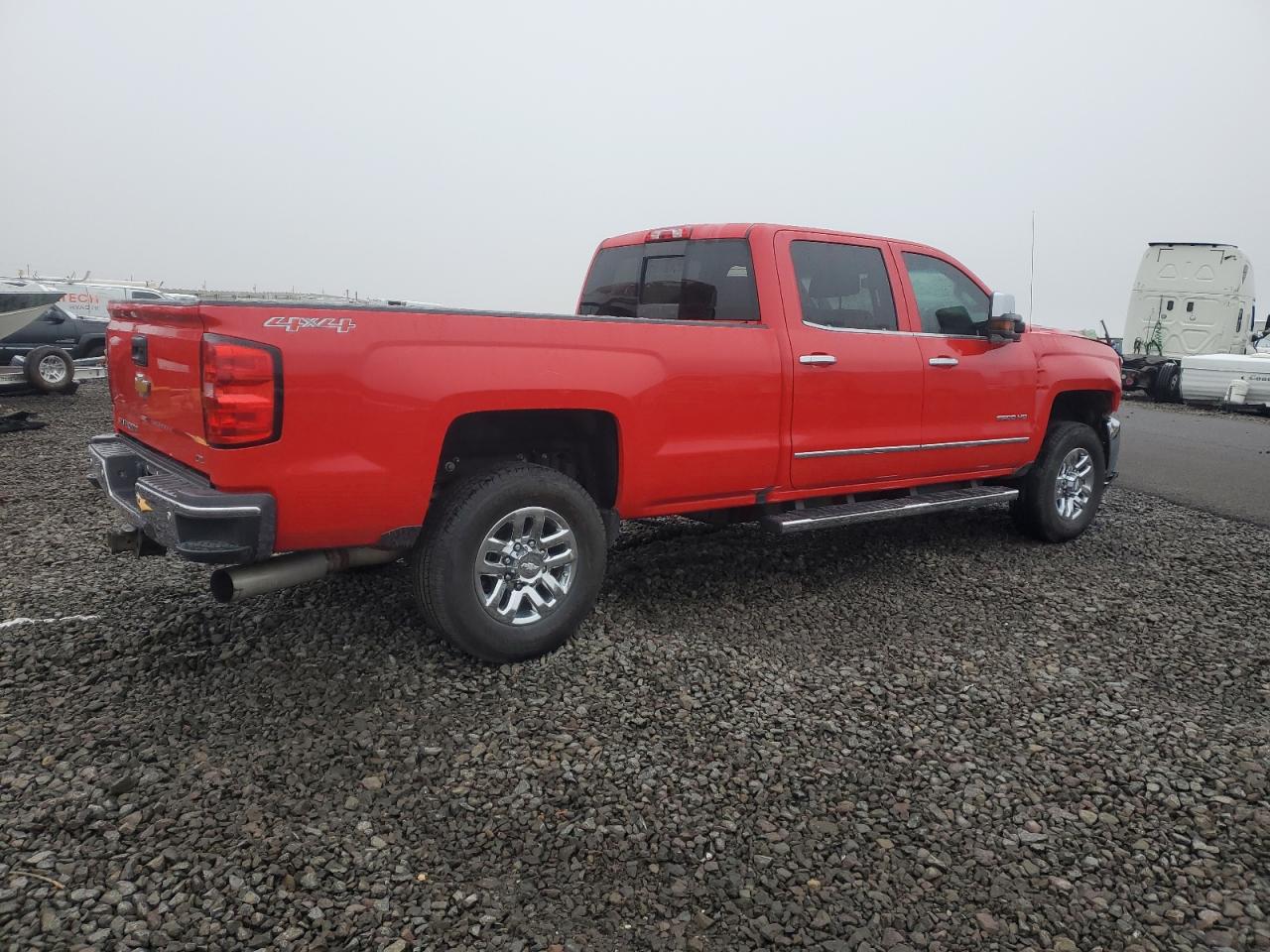 2016 CHEVROLET SILVERADO K3500 LTZ photo 5