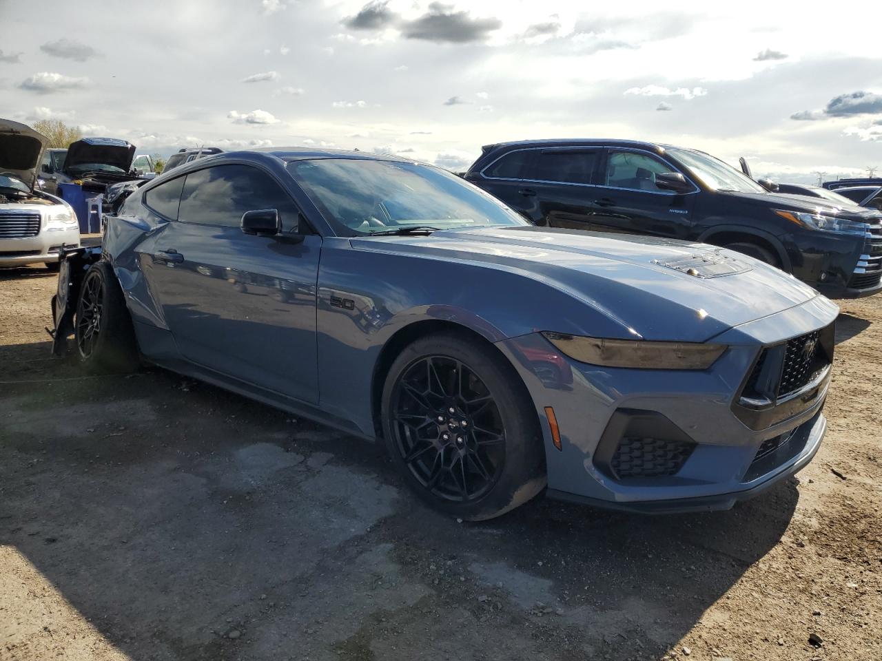 2024 FORD MUSTANG GT photo 7