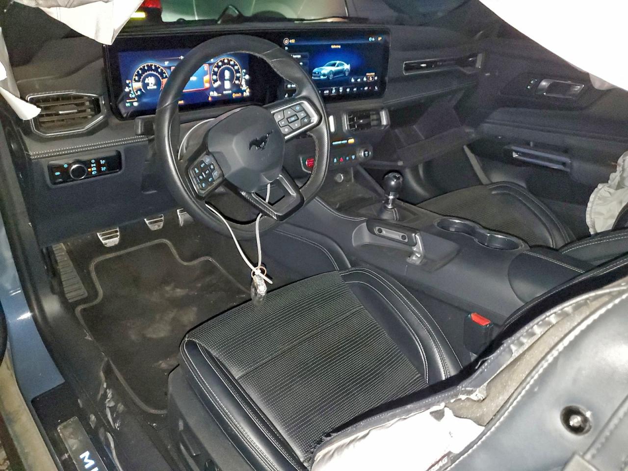 2024 FORD MUSTANG GT photo 15