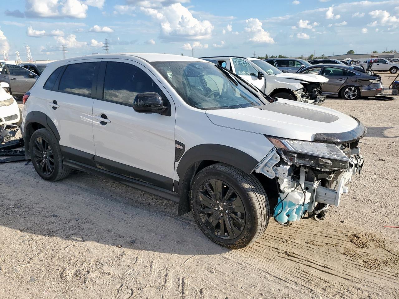 2025 MITSUBISHI OUTLANDER SPORT S photo 4
