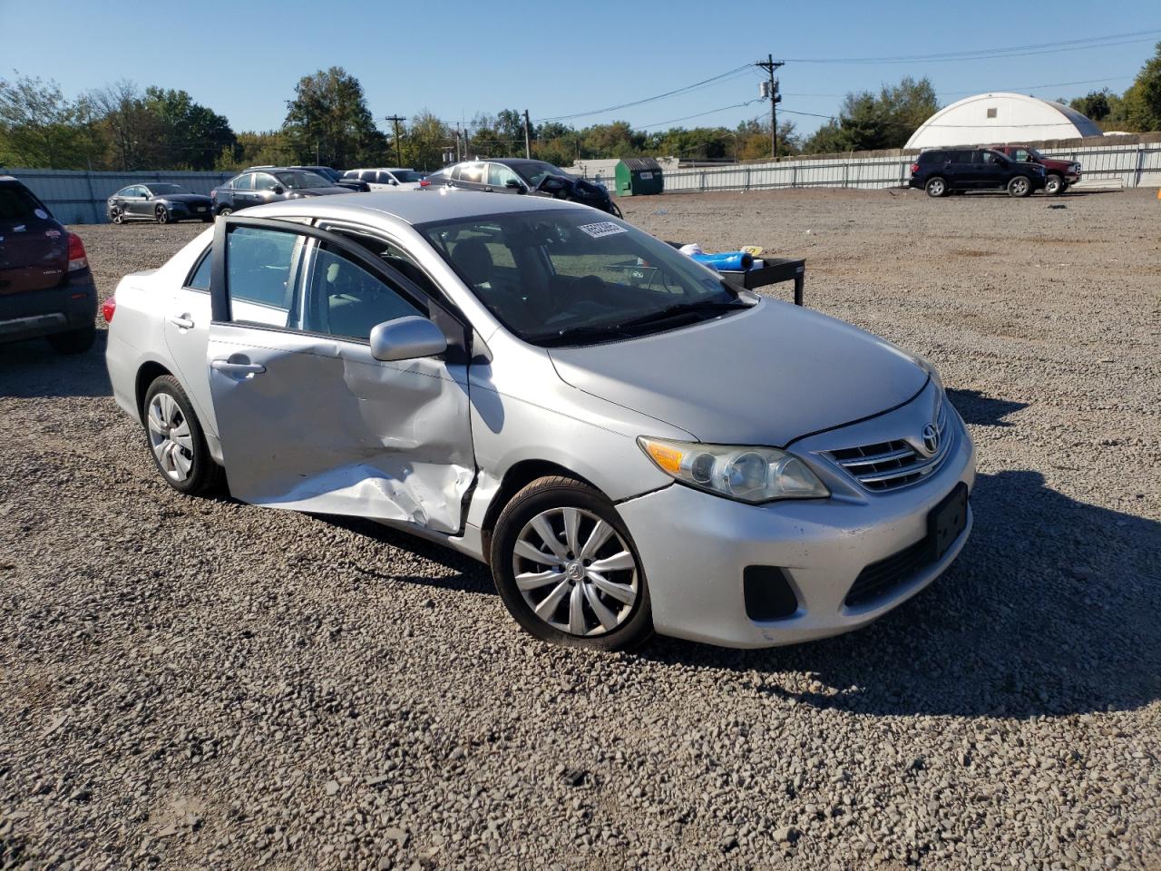 2013 TOYOTA COROLLA LE photo 10