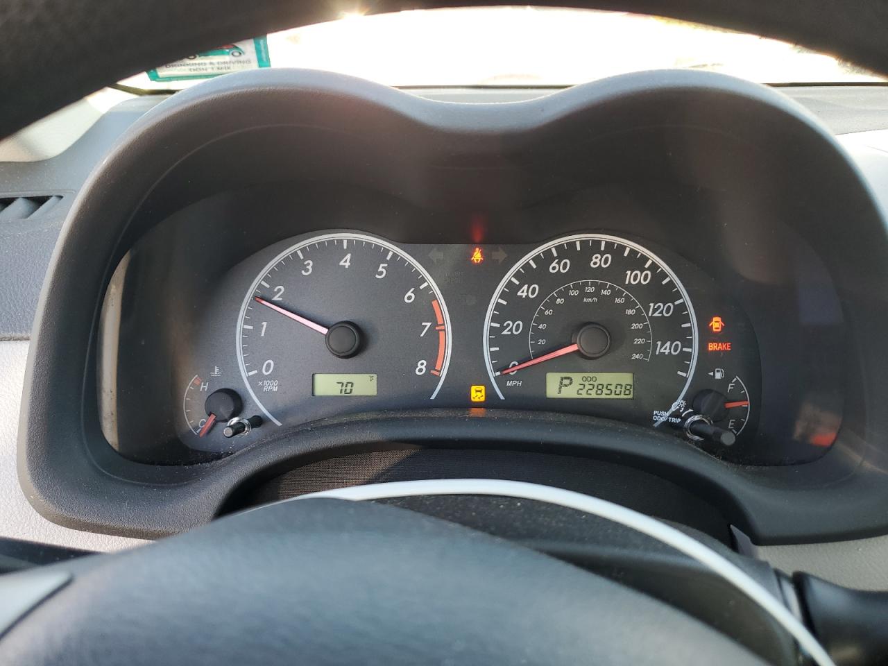 2013 TOYOTA COROLLA LE photo 25