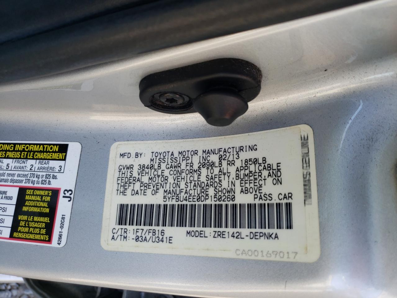 2013 TOYOTA COROLLA LE photo 34