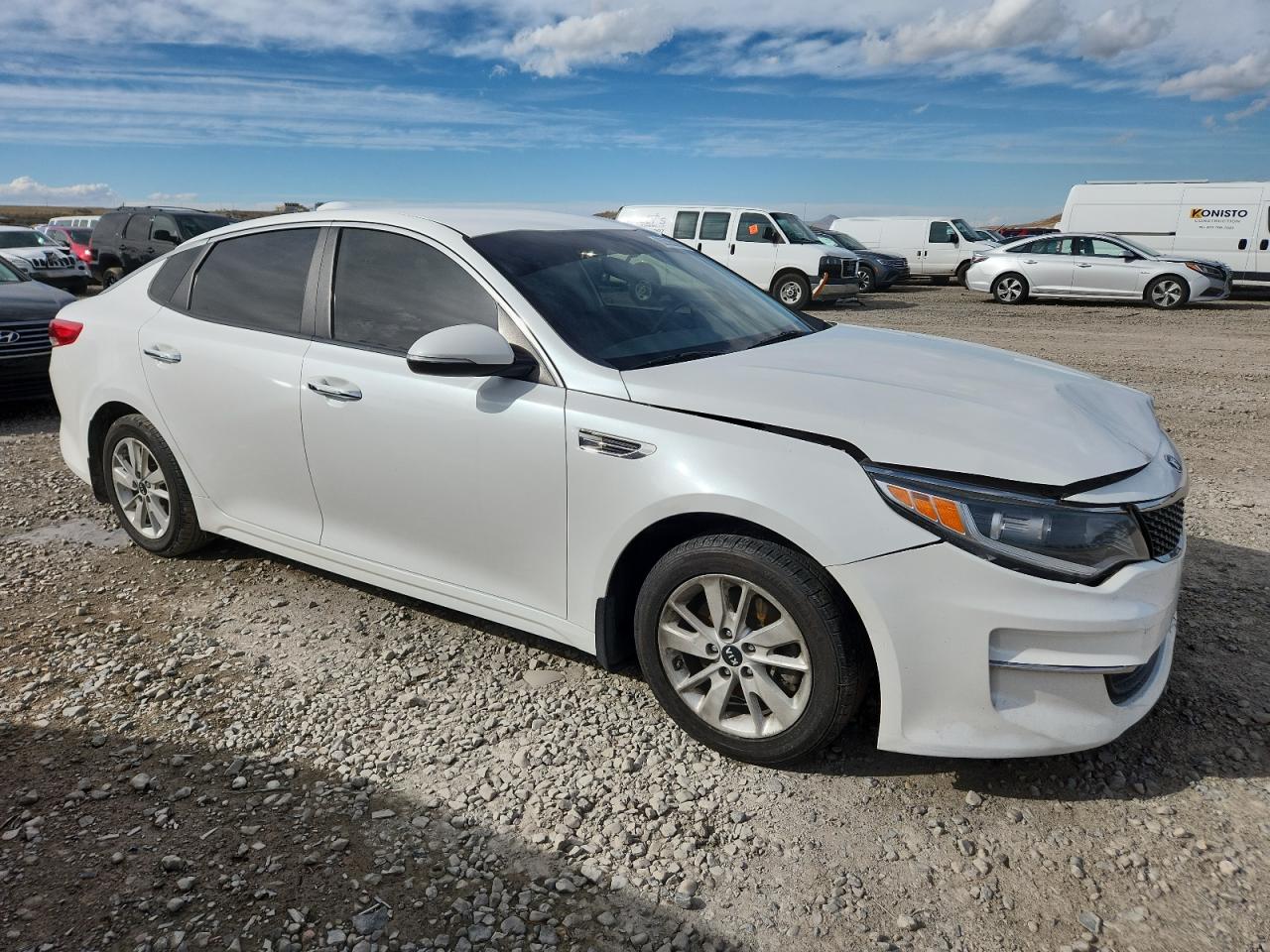 2016 KIA OPTIMA LX photo 4
