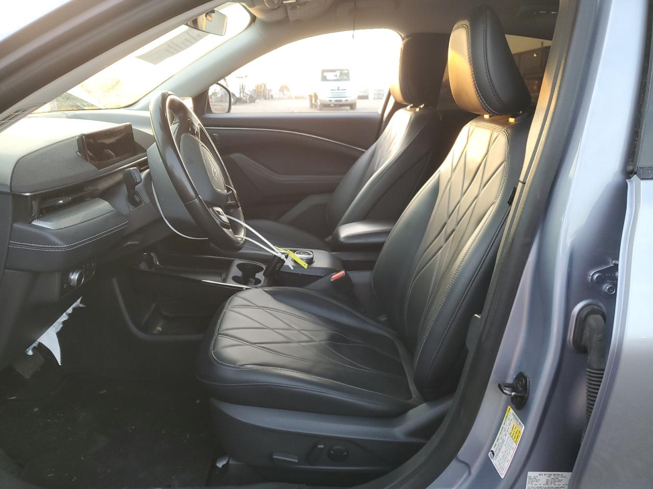 2022 FORD MUSTANG MACH-E SELECT photo 7