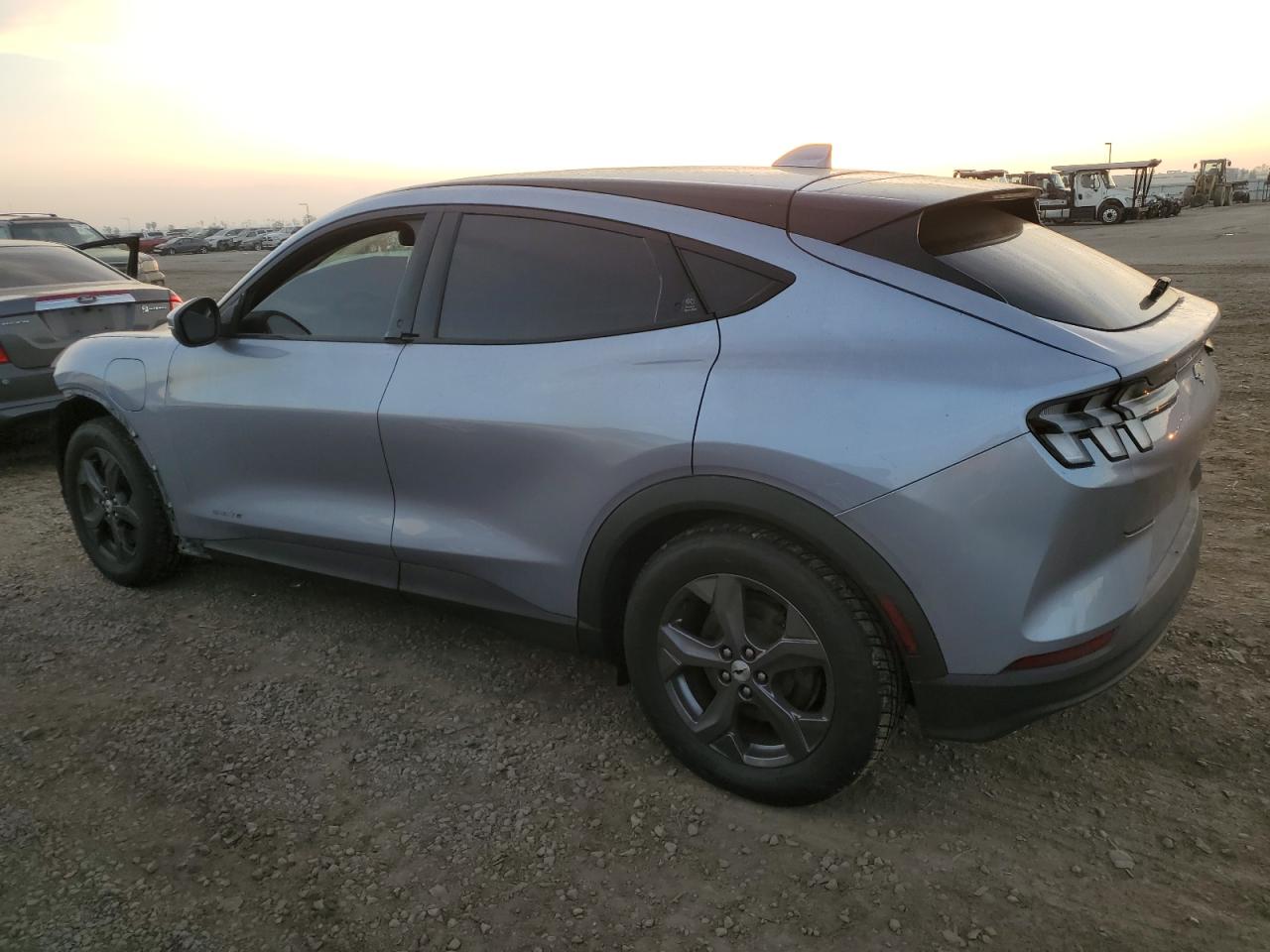 2022 FORD MUSTANG MACH-E SELECT photo 2