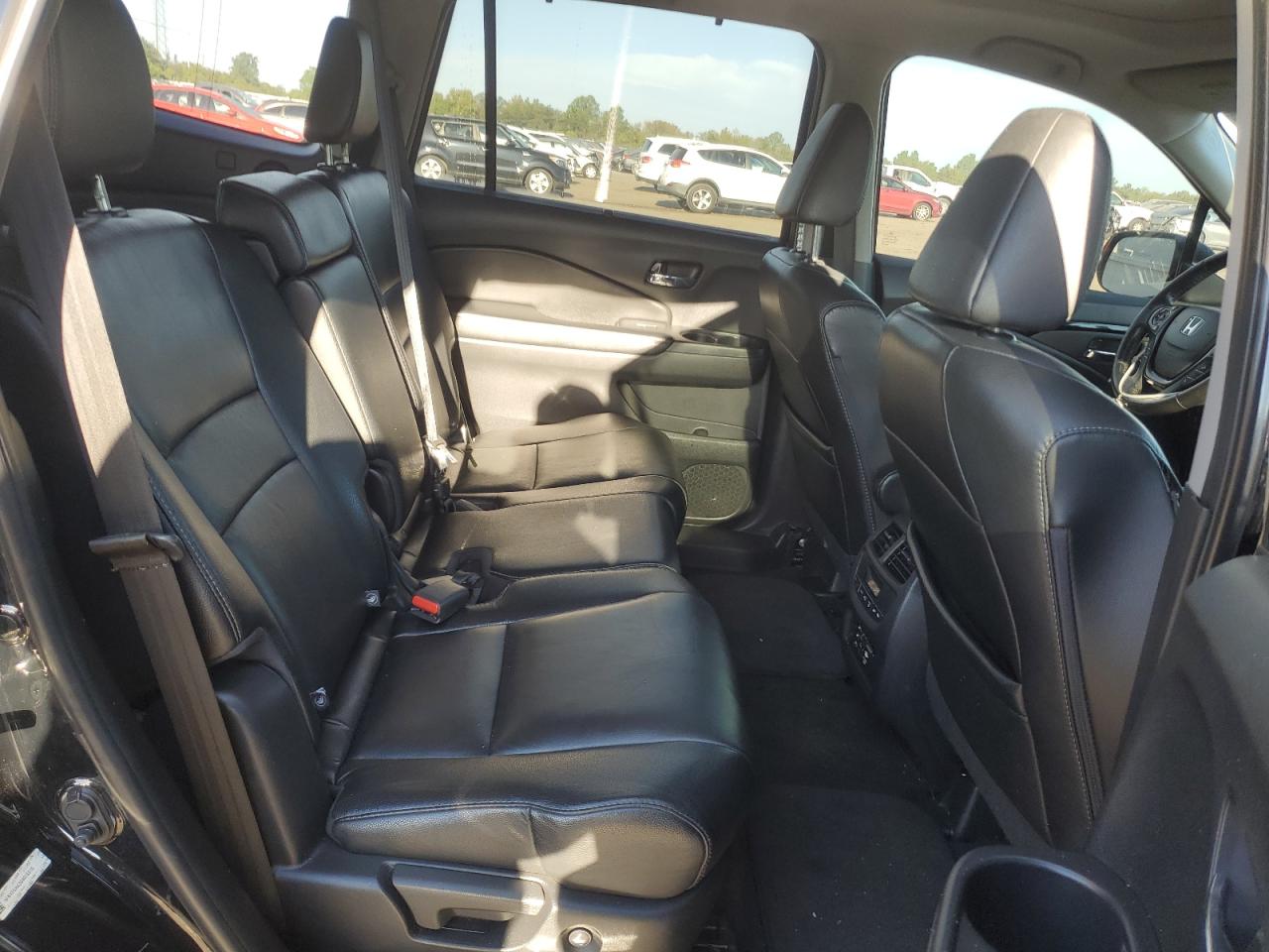 2016 HONDA PILOT TOURING photo 11