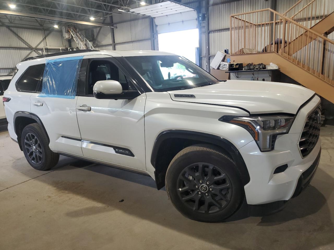 2023 TOYOTA SEQUOIA SR5 photo 10