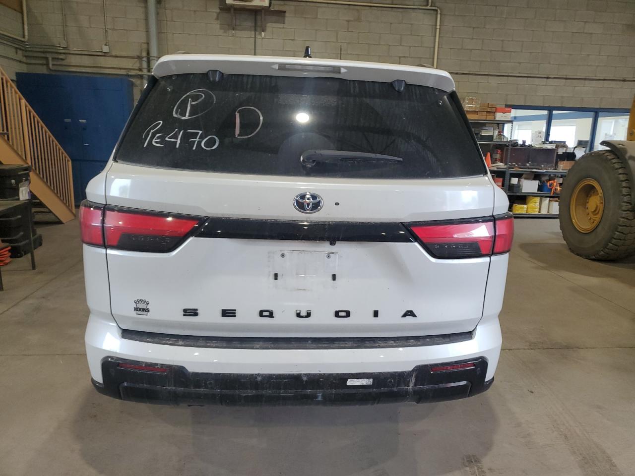 2023 TOYOTA SEQUOIA SR5 photo 16