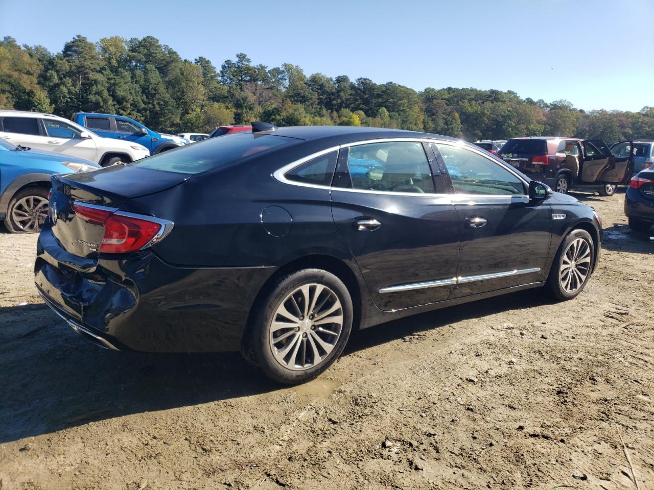 2017 BUICK LACROSSE PREMIUM photo 3