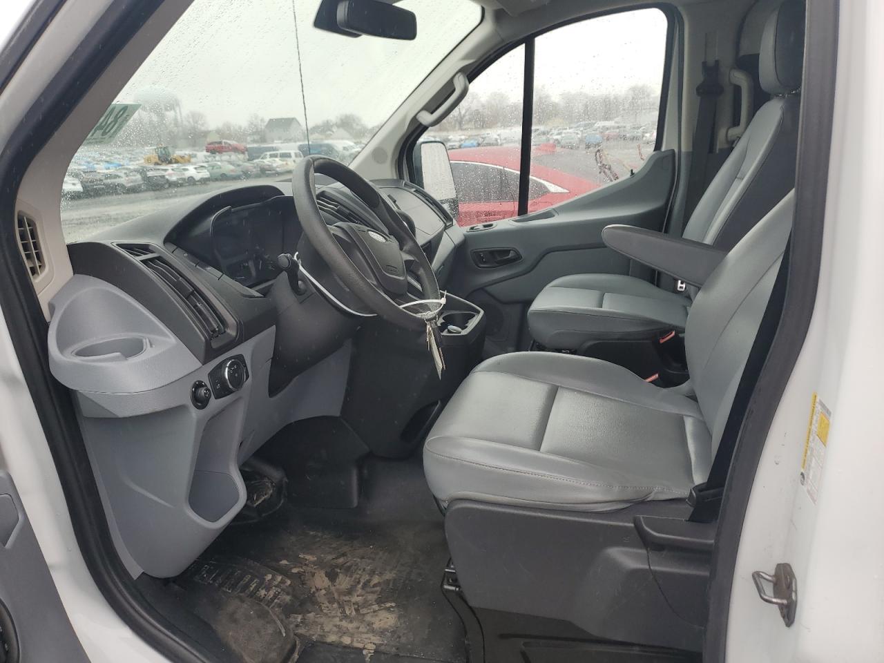 2018 FORD TRANSIT photo 13