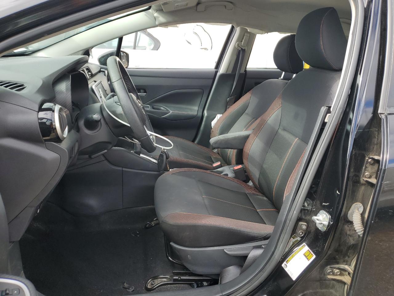 2020 NISSAN VERSA SR photo 19