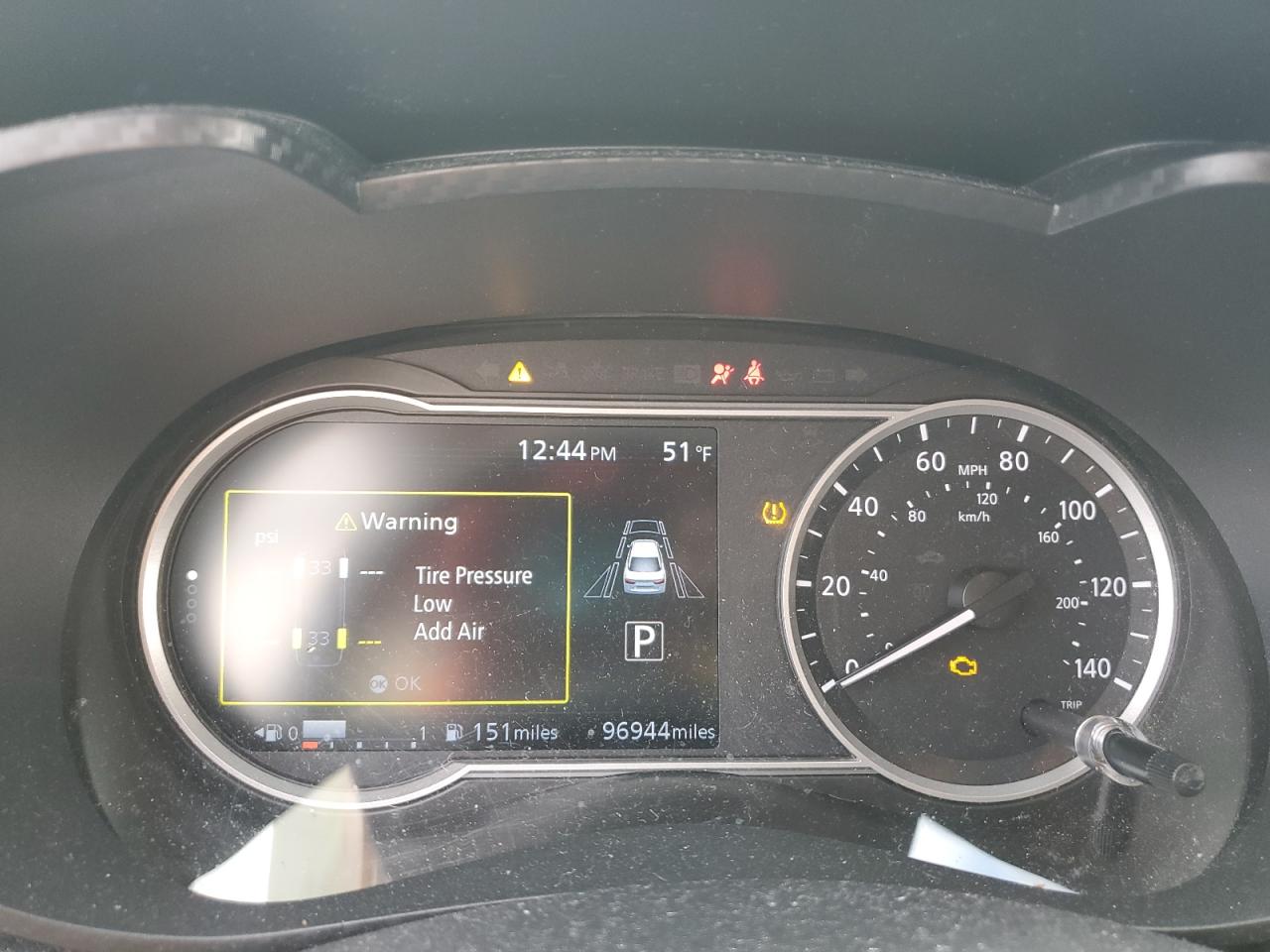 2020 NISSAN VERSA SR photo 25