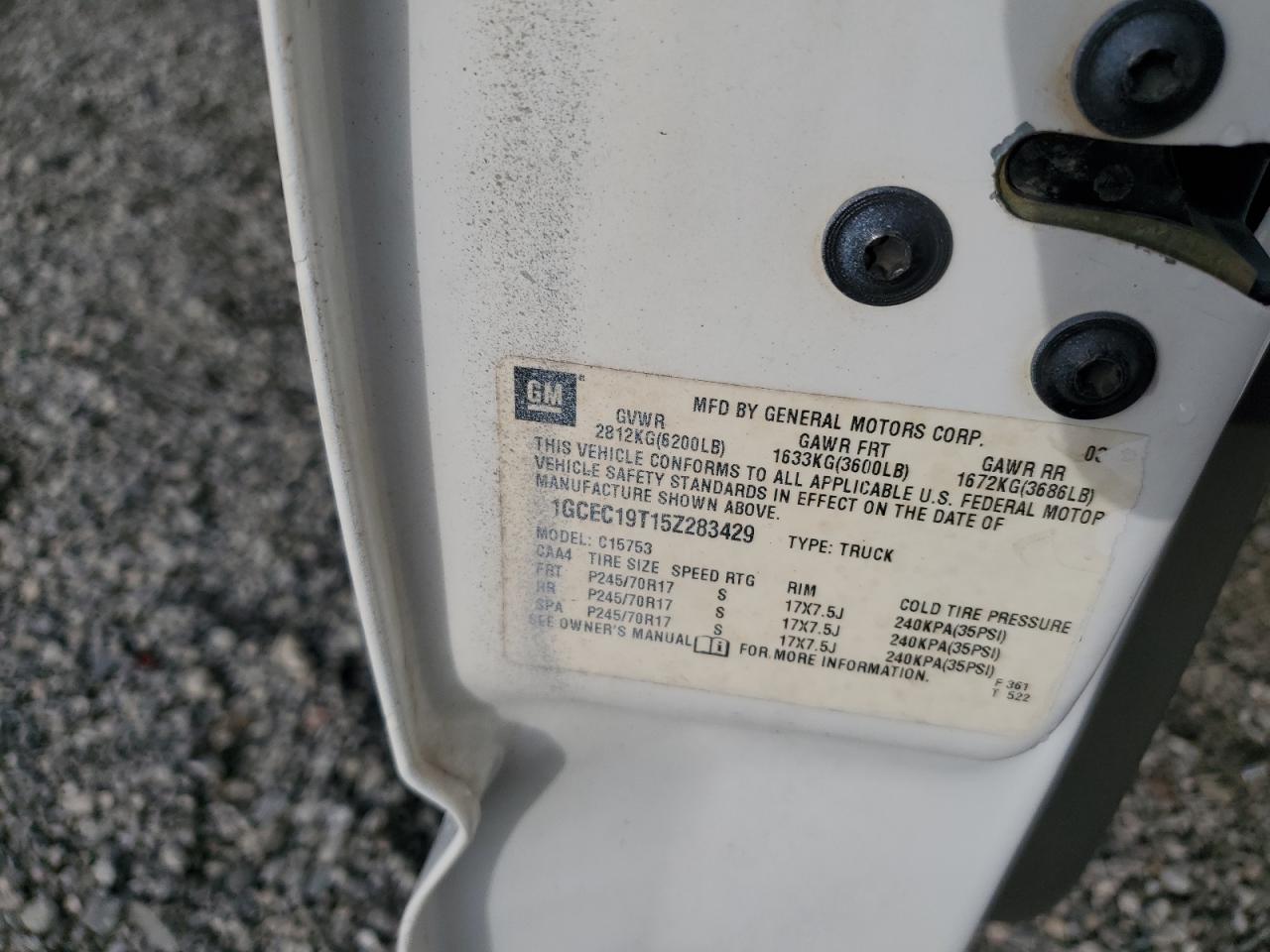 2005 CHEVROLET SILVERADO C1500 photo 13