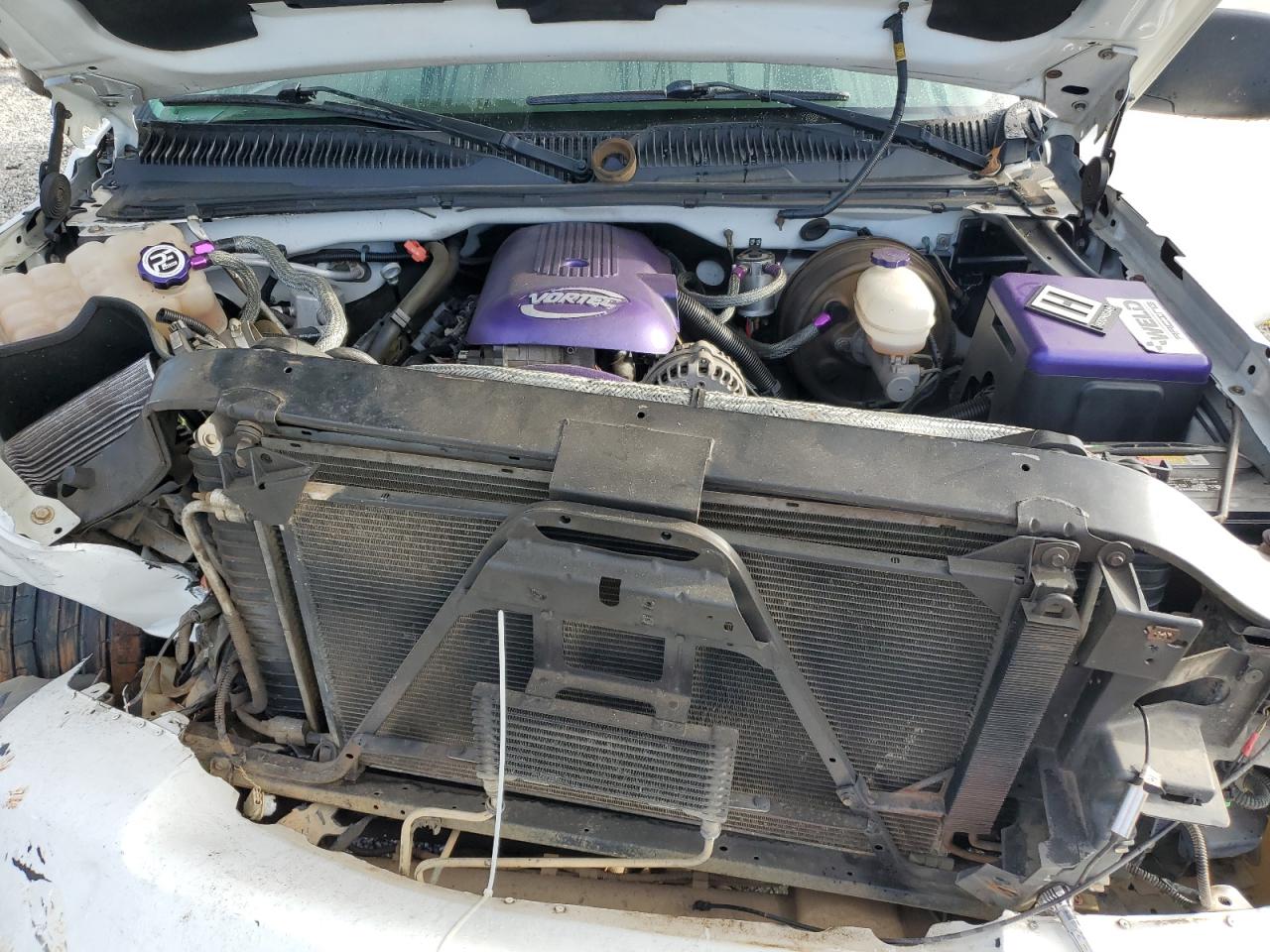 2005 CHEVROLET SILVERADO C1500 photo 11