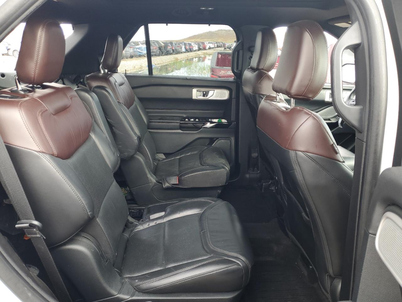 2021 FORD EXPLORER photo 19