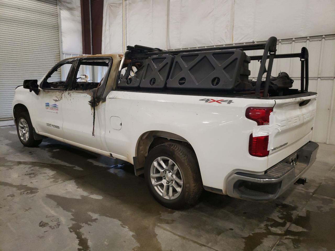 2023 CHEVROLET SILVERADO K1500 LT photo 4