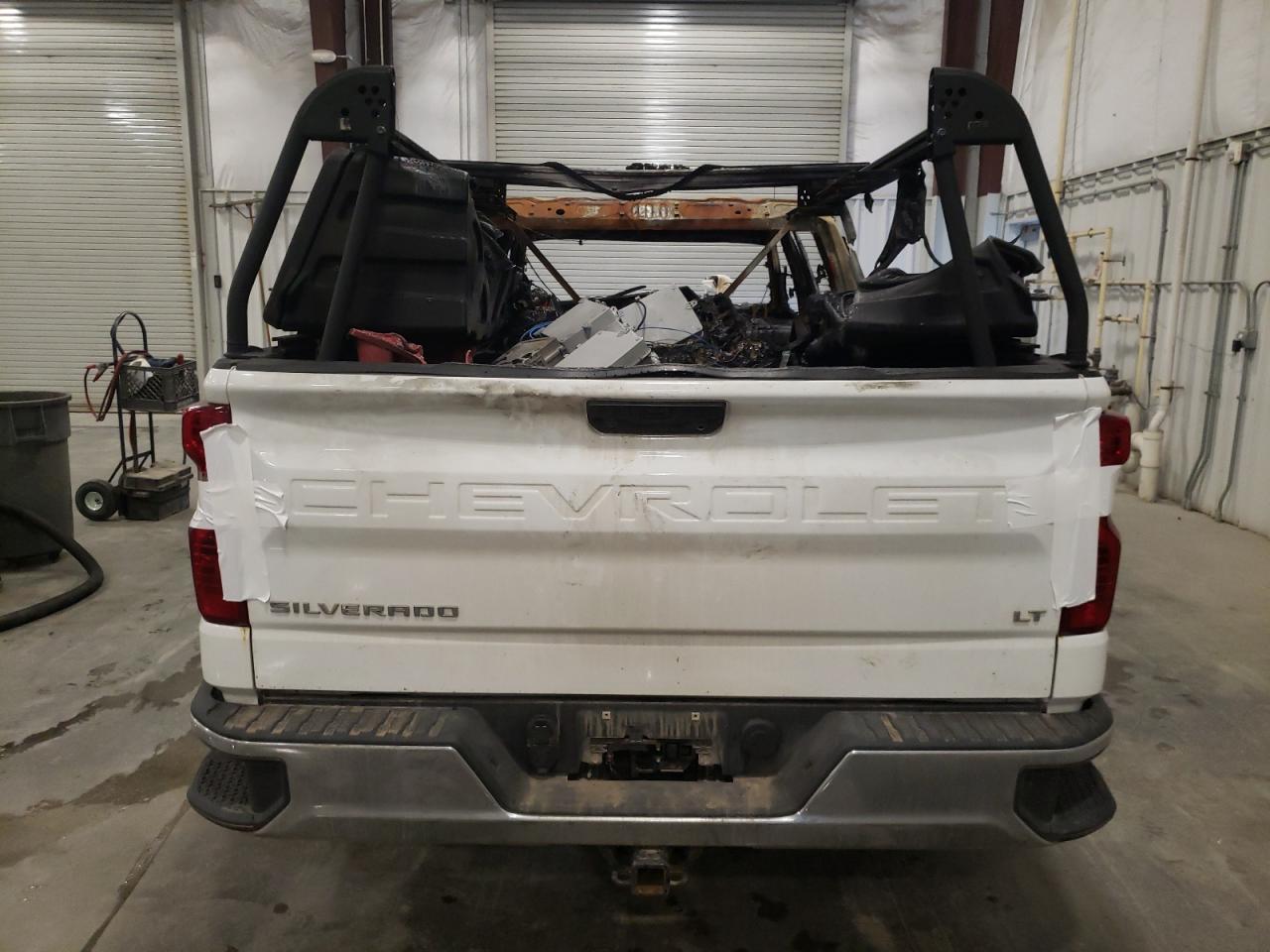2023 CHEVROLET SILVERADO K1500 LT photo 16