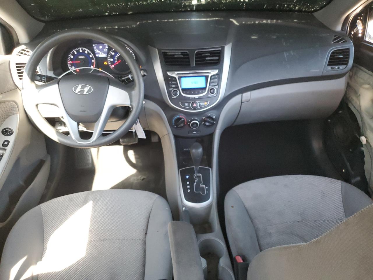 2012 HYUNDAI ACCENT GLS photo 8