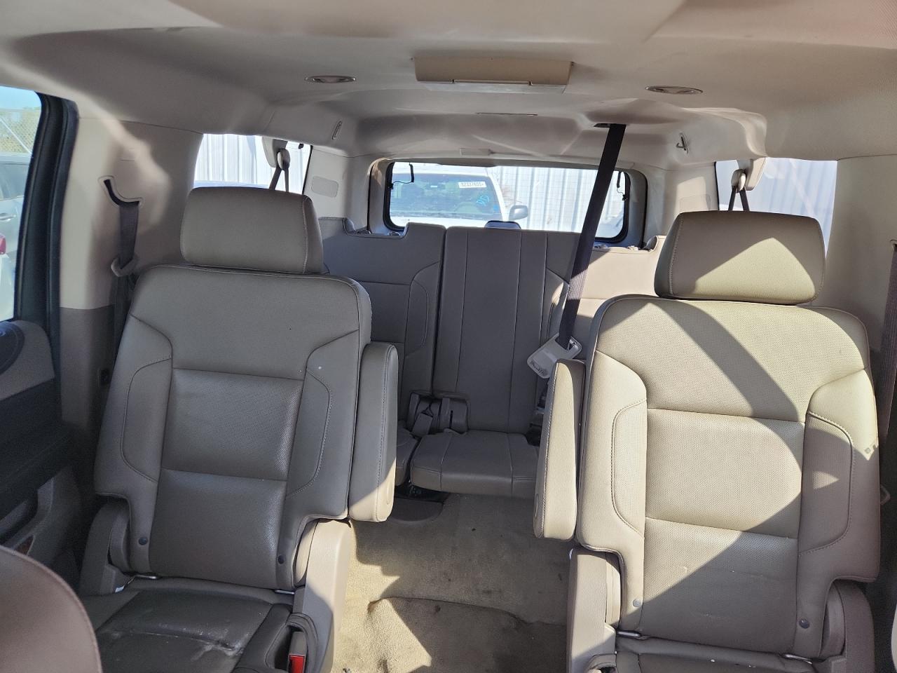 2018 CHEVROLET SUBURBAN K1500 PREMIER photo 19
