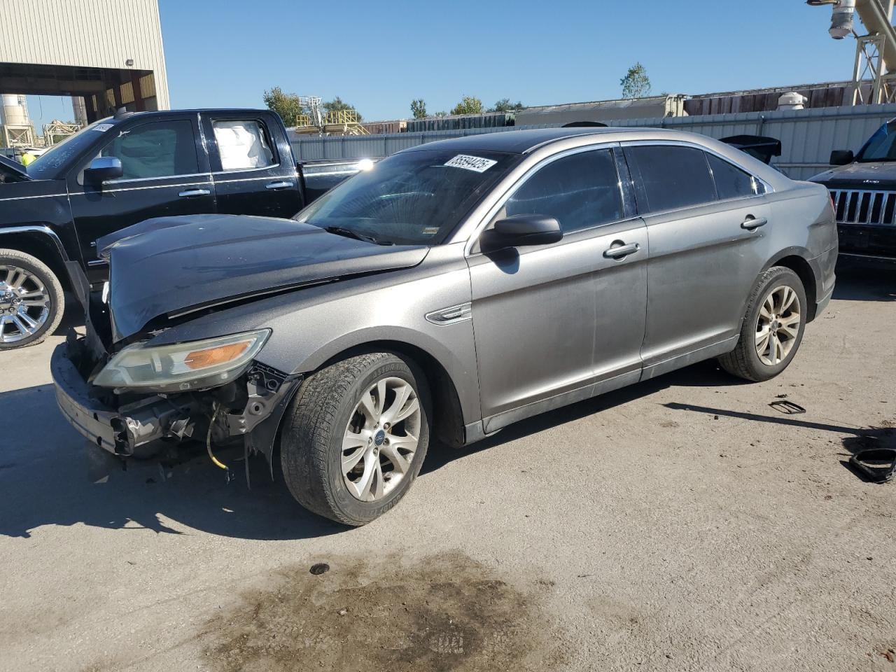 2011 FORD TAURUS