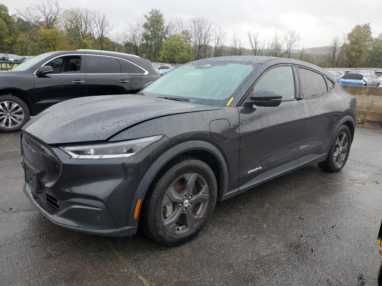 2022 FORD MUSTANG MACH-E