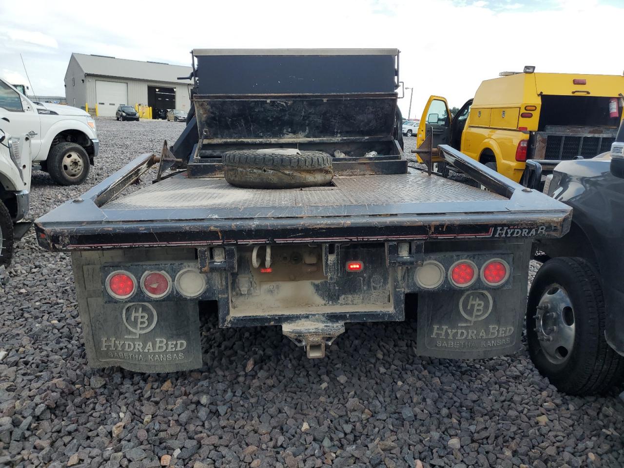 2019 CHEVROLET SILVERADO FLAT BED TRUCK photo 11