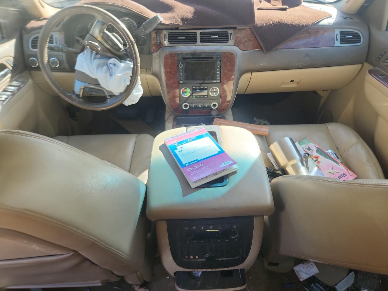 2011 CHEVROLET TAHOE K1500 LTZ photo 15