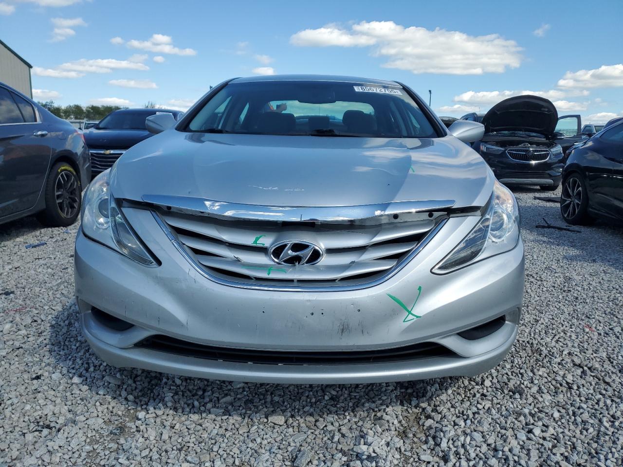 2013 HYUNDAI SONATA GLS photo 9