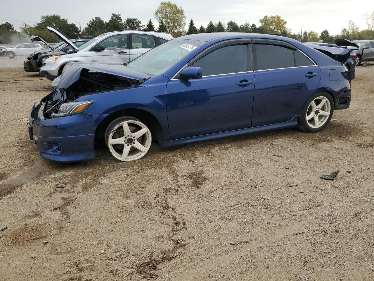 2011 TOYOTA CAMRY