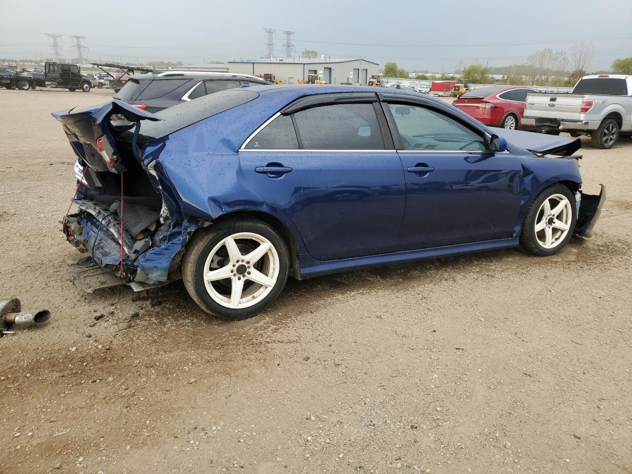2011 TOYOTA CAMRY SE photo 9