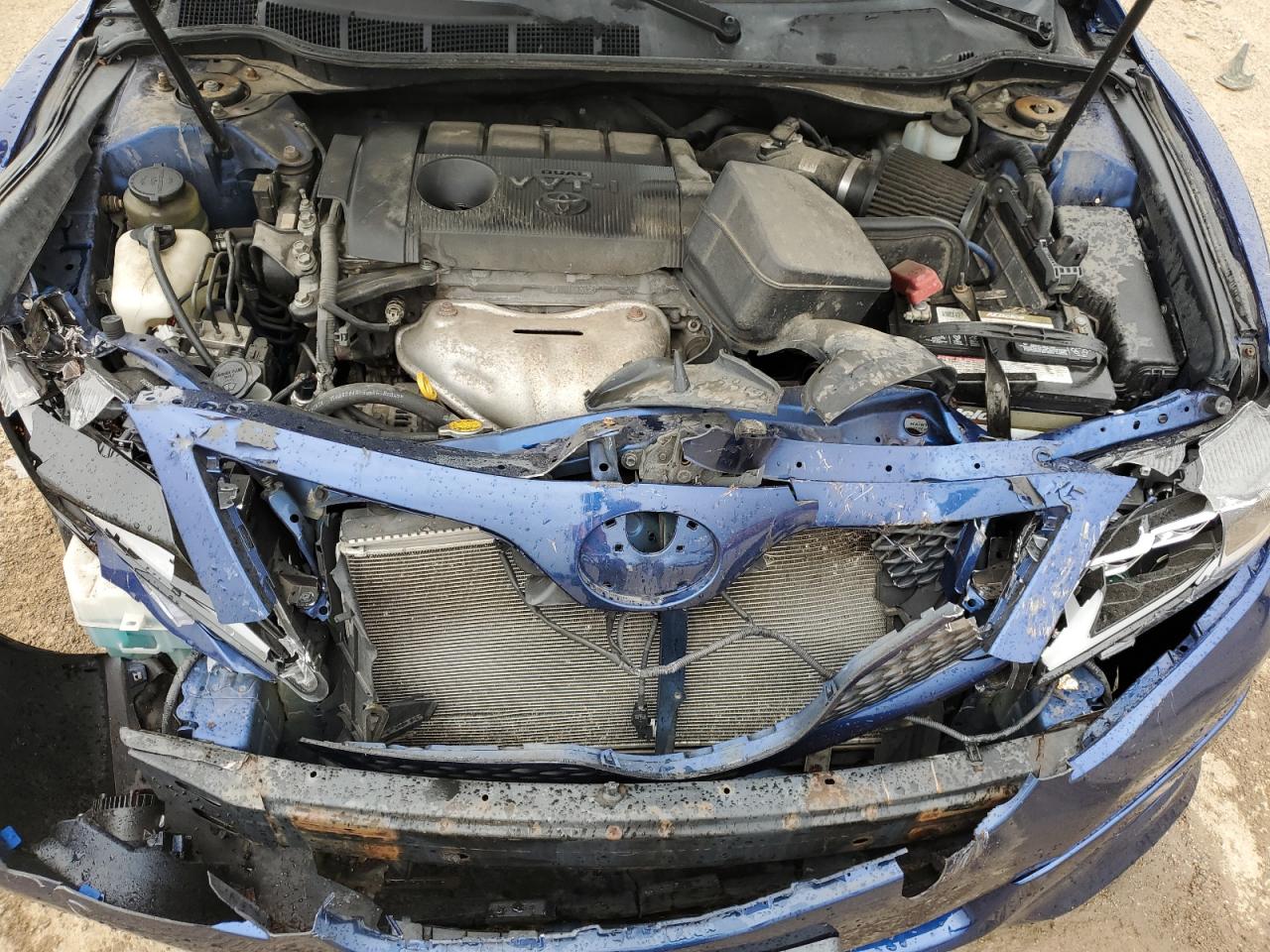 2011 TOYOTA CAMRY SE photo 41