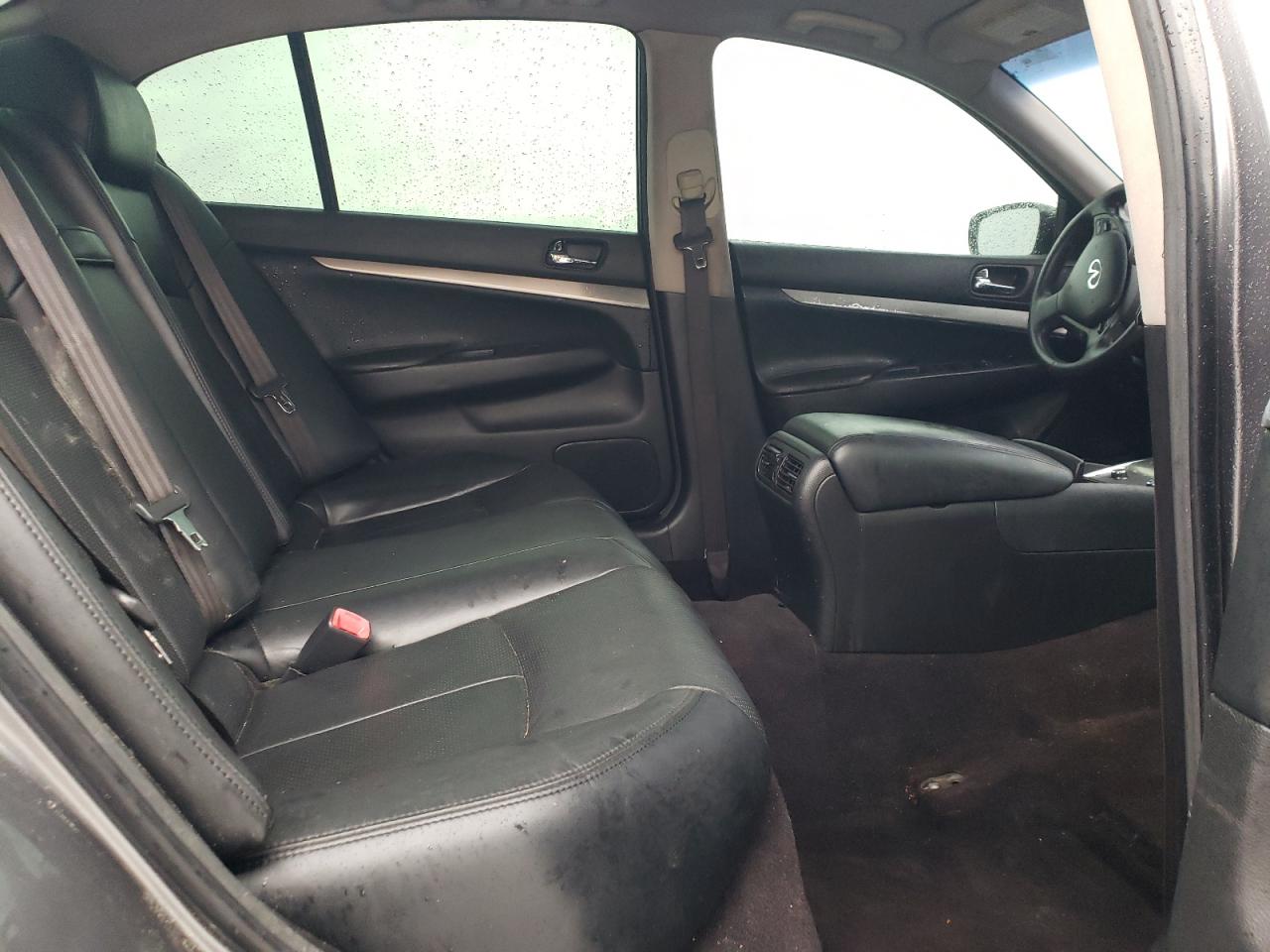 2012 INFINITI G37 BASE photo 19