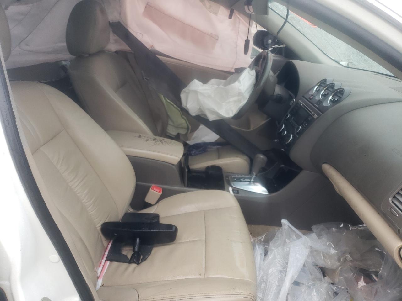 2011 NISSAN ALTIMA BASE photo 13