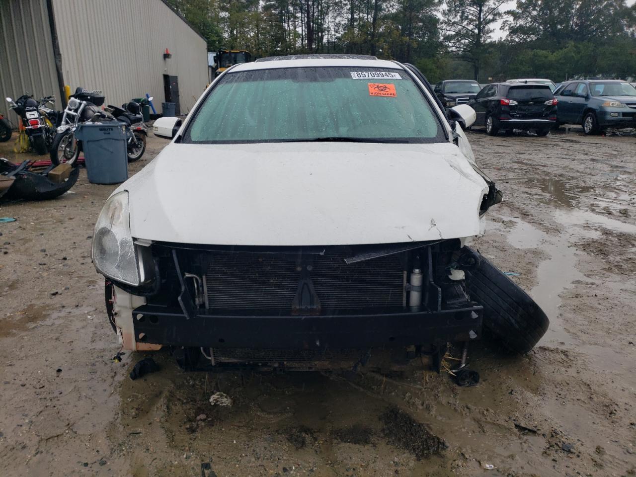 2011 NISSAN ALTIMA BASE photo 9