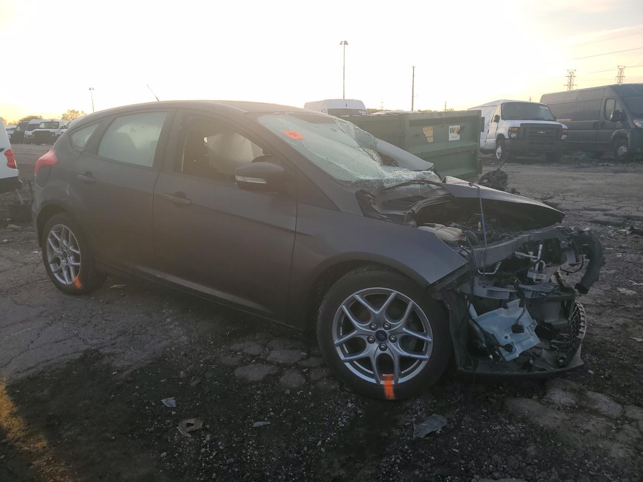 2015 FORD FOCUS SE photo 7