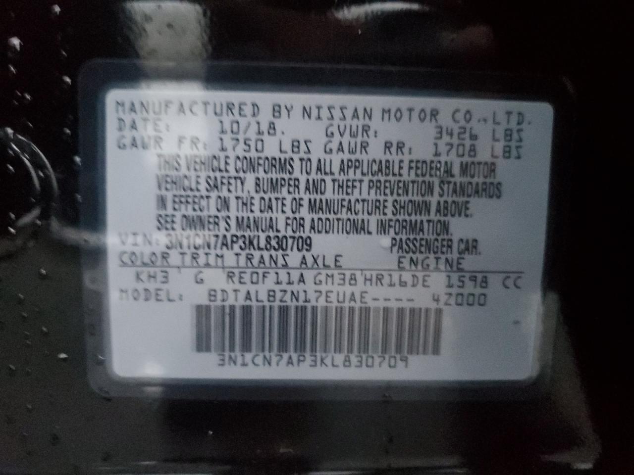 2019 NISSAN VERSA SV photo 23