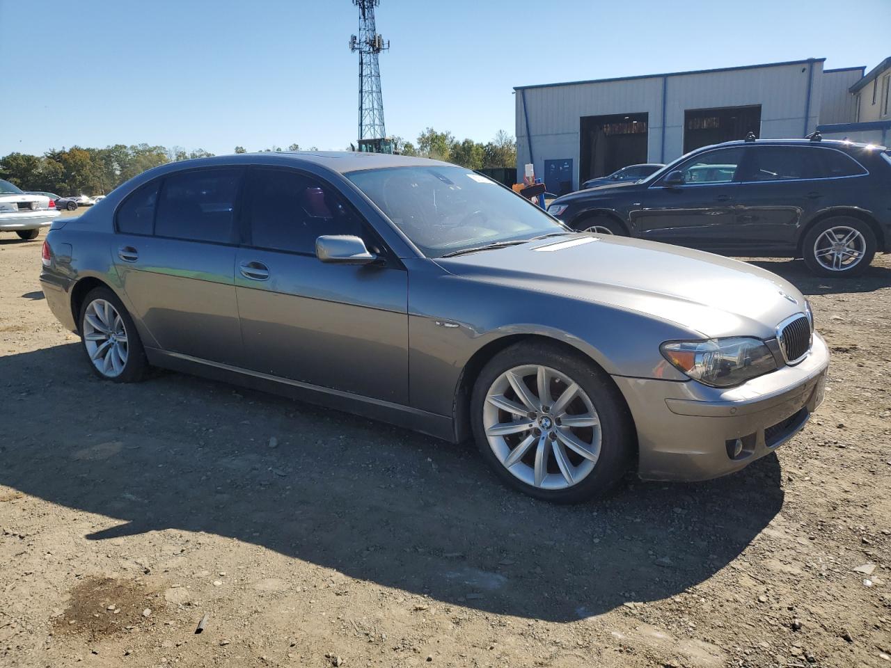 2007 BMW 750 photo 10