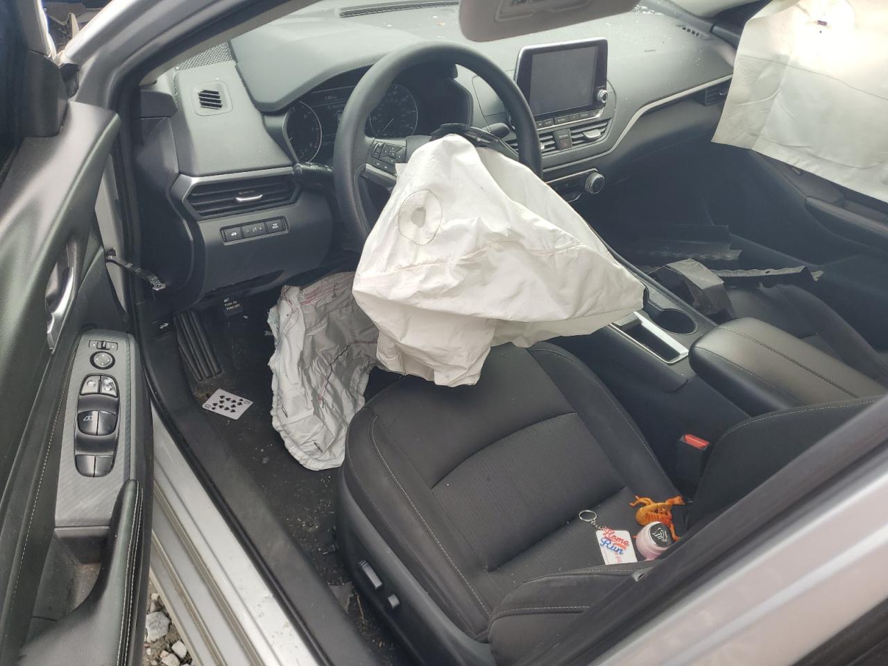 2019 NISSAN ALTIMA S photo 15